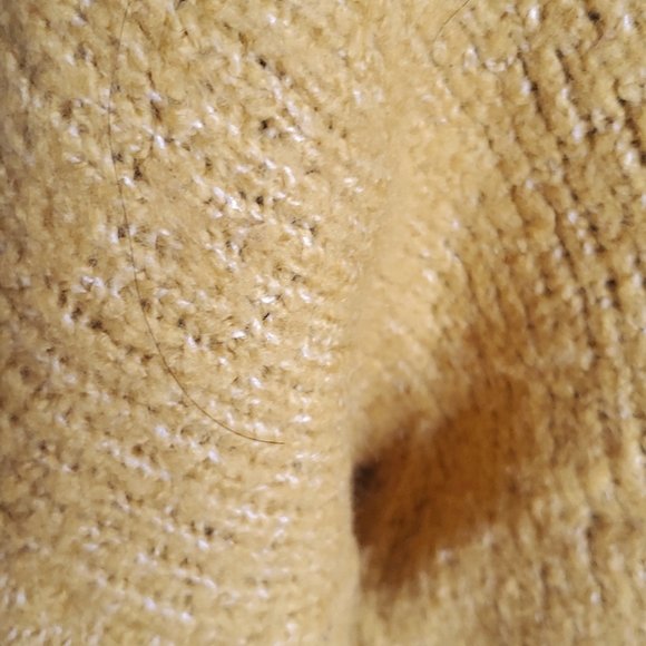 AERIE Sweater in mustard yellow - Picture 5 of 7